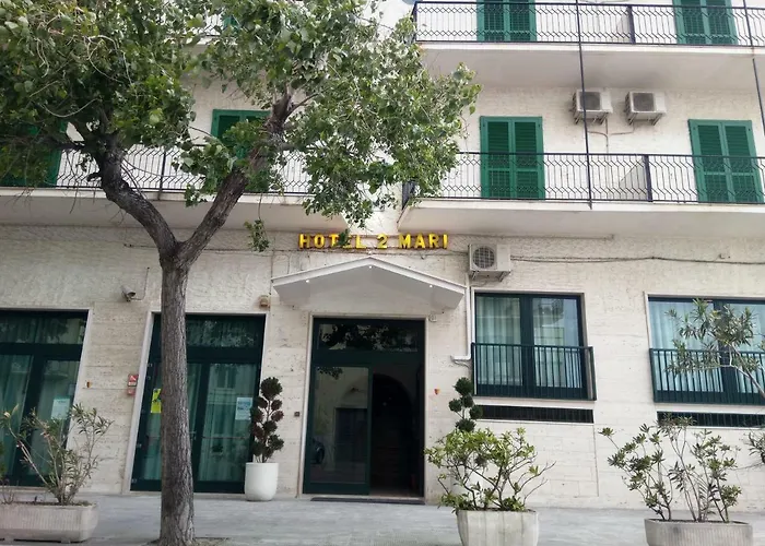 Hotel 2 Mari - Vieste